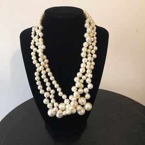 J Crew imitation pearl twisted hammock necklace